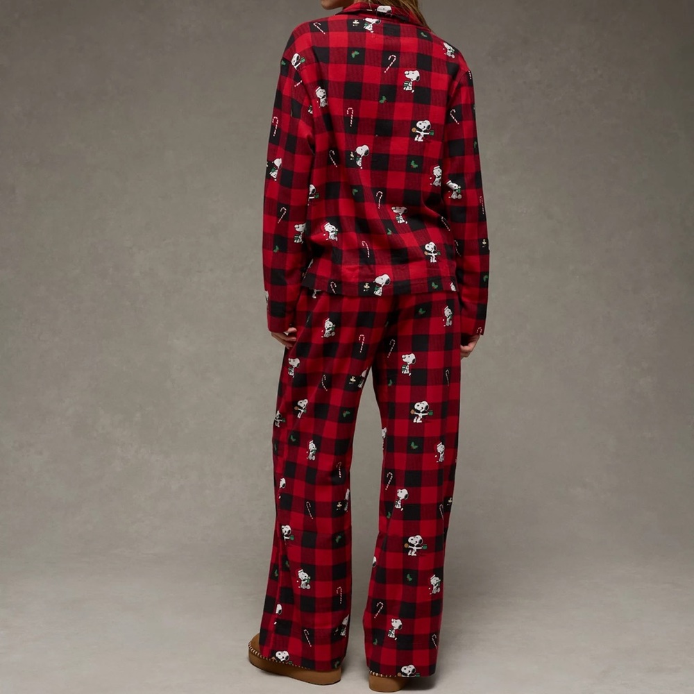 American Eagle Outfitters Snoopy Flannel PJ Set - Picture 2 of 5
